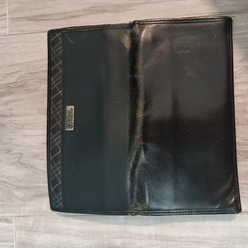 Burberry Long Wallet Nova Check Black Plate Logo Men Women